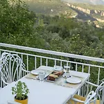 Apa Mountain 5*