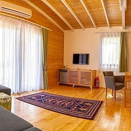 Otel Apa Mountain 5*