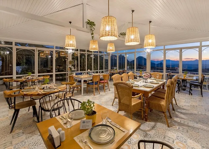 Apa Mountain מלון 5*